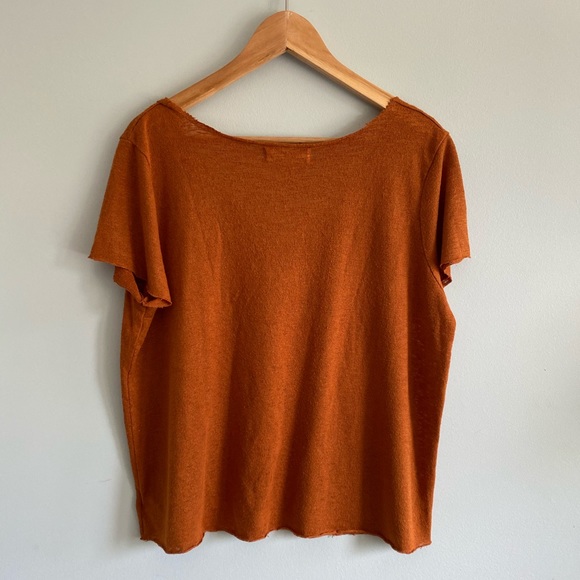 Urban Outfitters T shirt - Picture 2 of 3